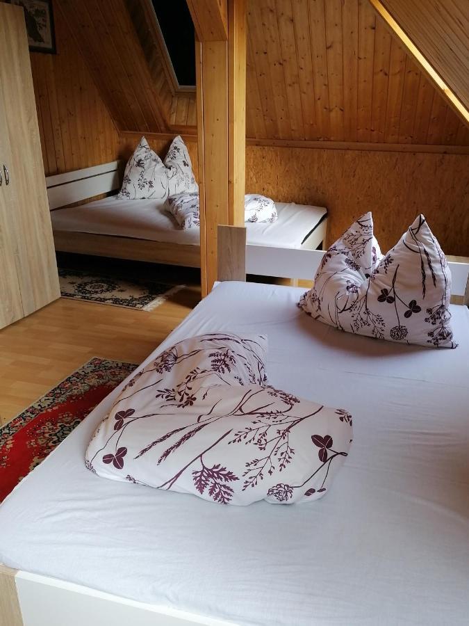 Bed and Breakfast Nagy-Magyarorszag Park Isztimér Zewnętrze zdjęcie